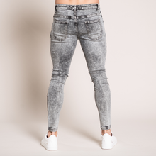 Load image into Gallery viewer, FALSE